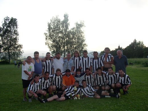 Turnaj v H.D. dne 24. 6. 2006 - foto vítězného týmu